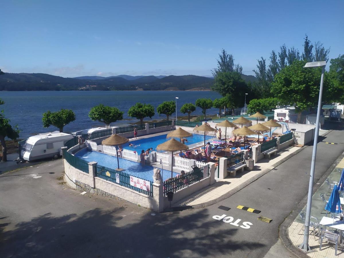 Apartamentos Turisticos Vilagarcia- Rio Ulla Vilagarcia de Arousa Zewnętrze zdjęcie