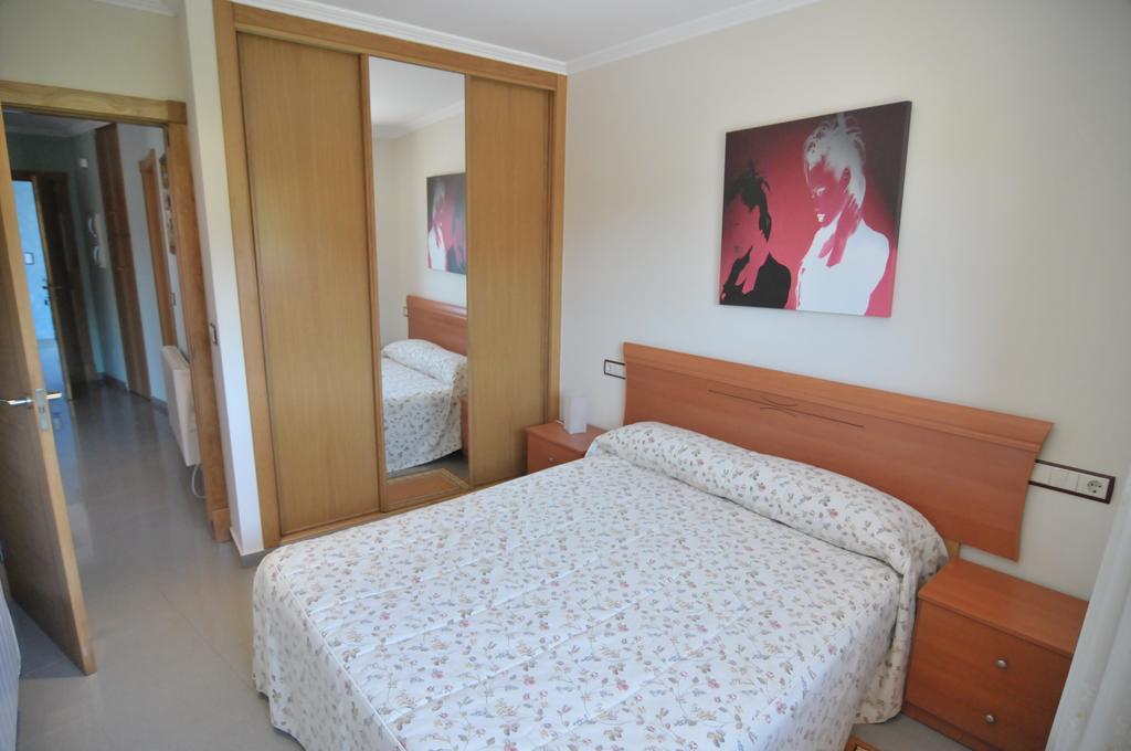 Apartamentos Turisticos Vilagarcia- Rio Ulla Vilagarcia de Arousa Pokój zdjęcie