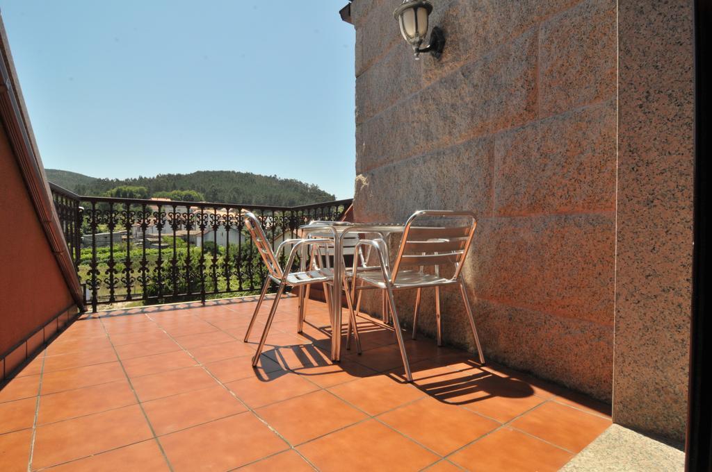 Apartamentos Turisticos Vilagarcia- Rio Ulla Vilagarcia de Arousa Pokój zdjęcie